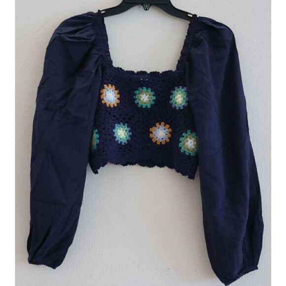 Aerie Women's Sz XS Boho Blue Crochet Granny Square Floral Puff Sleeve Crop Top - Picture 2 of 9